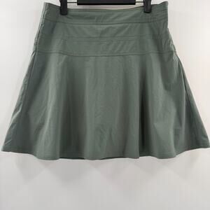 Athleta Womens Skirt Size 10 Green Athletic Athleisure Wear Built In Shorts